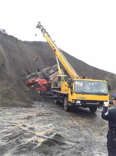 海南区上犹道路救援